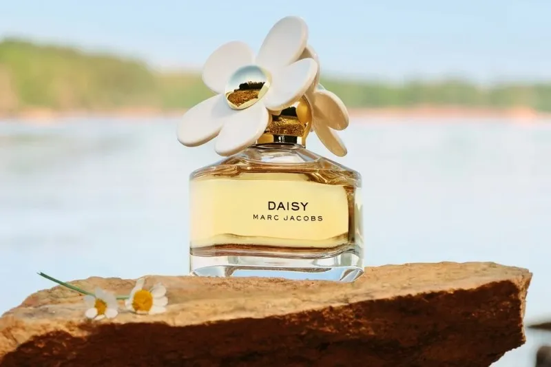 4. Marc Jacobs Daisy Eau de Toilette مارک جیکوبز دِیزی