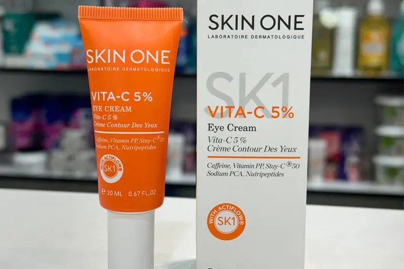 4.کرم دور چشم ویتامین C 5% اسکین وان (Skin One)